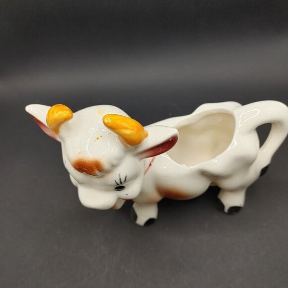 Vintage Porcelain Figure Set 3 Pieces Salt, and Pepper Spreader Milk Jug - Picture 3 of 11